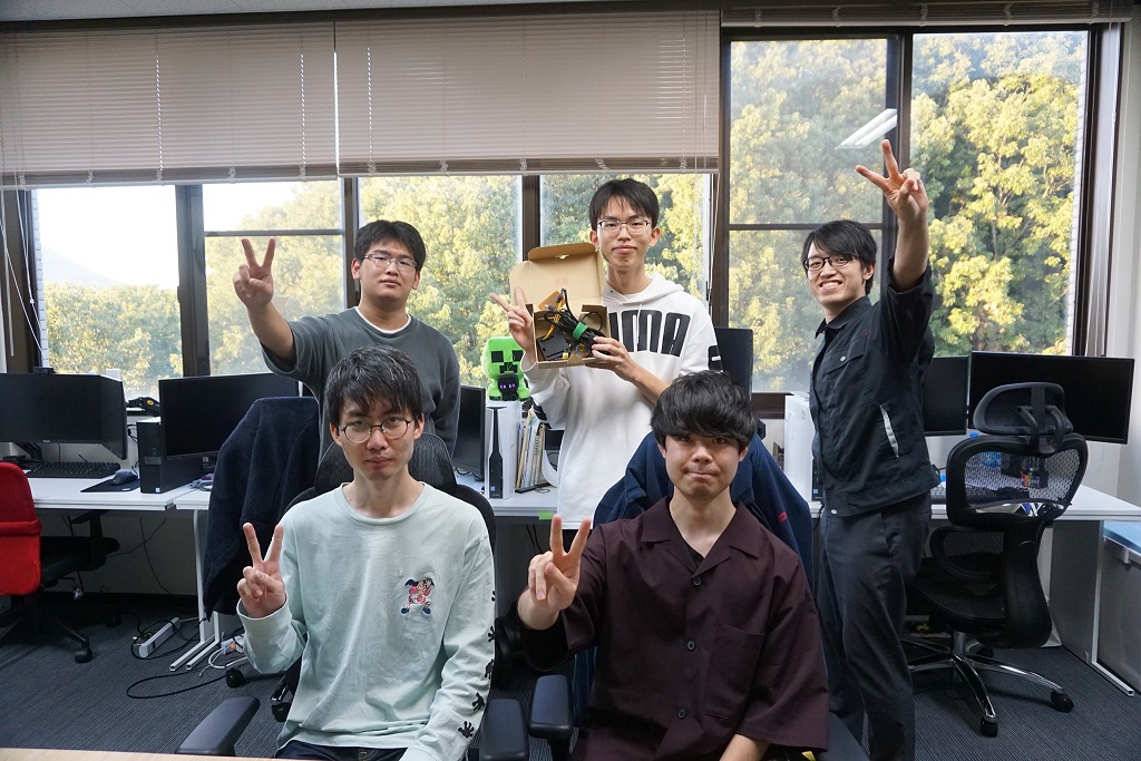 メンバーの写真1
